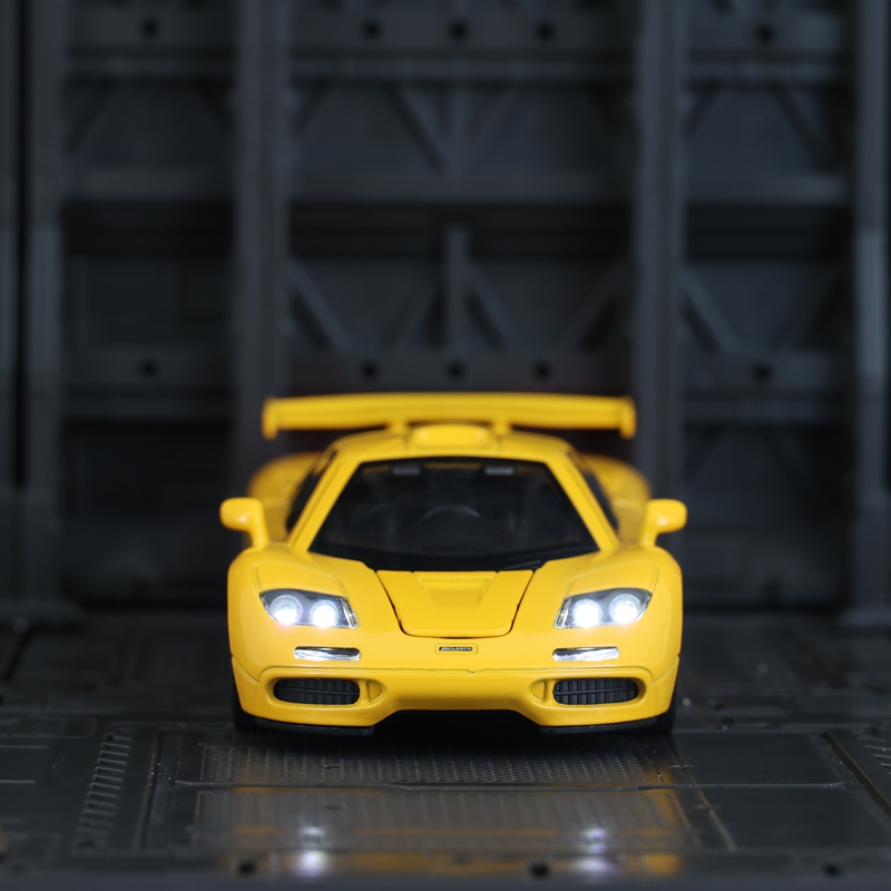 Model superkału McLaren F1 ze  – Decor Lighting Returns recenzja i cena