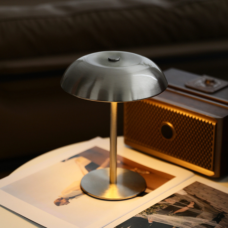 Urocza lampka stołowa w kształ – Mushroom Table Lamp recenzja i cena