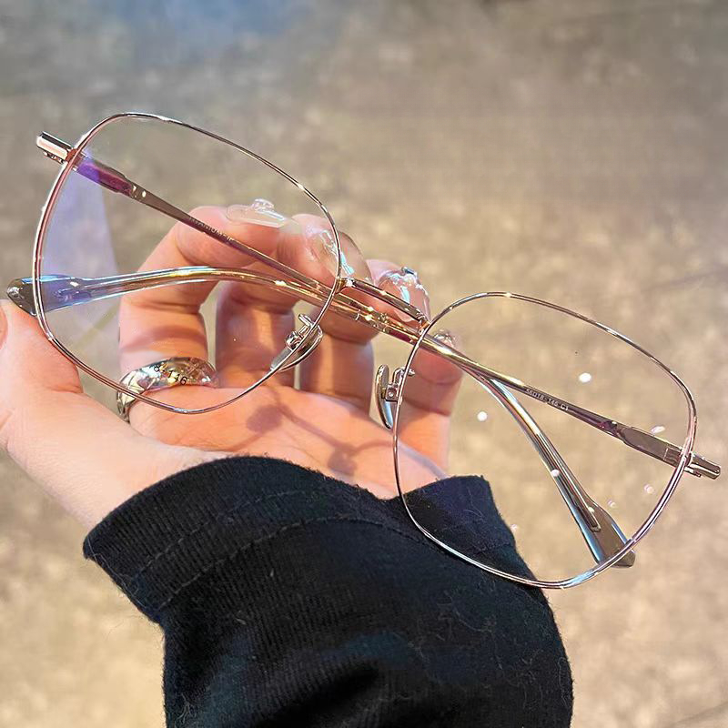 Eleganckie okulary w koreański – Elements Lighting Decor recenzja i cena